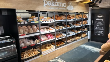 Pekárna - regály od JPL SKYWANDER